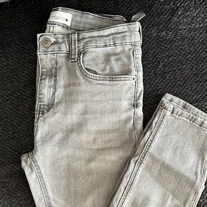 Zara women light gray jeans